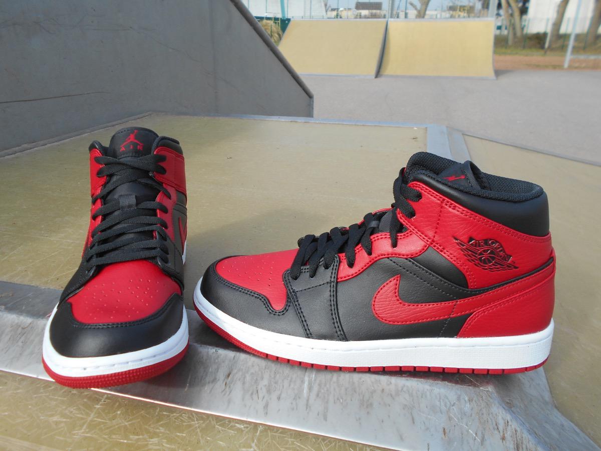 乔丹商业帝国全解析：从球鞋合约到全球首位身价超30亿美元运动员