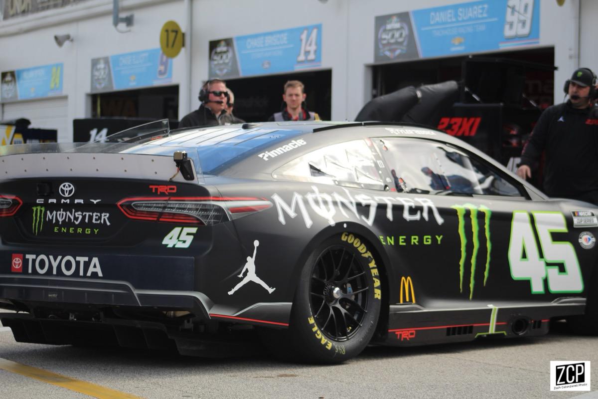 乔丹再次三连冠:23XI车队创NASCAR 63年最强开季纪录